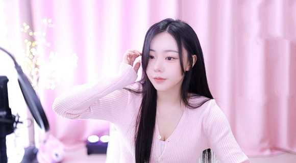 差差差很疼30分钟免费视频软件：最热门的无限制直播间，刺激内容！